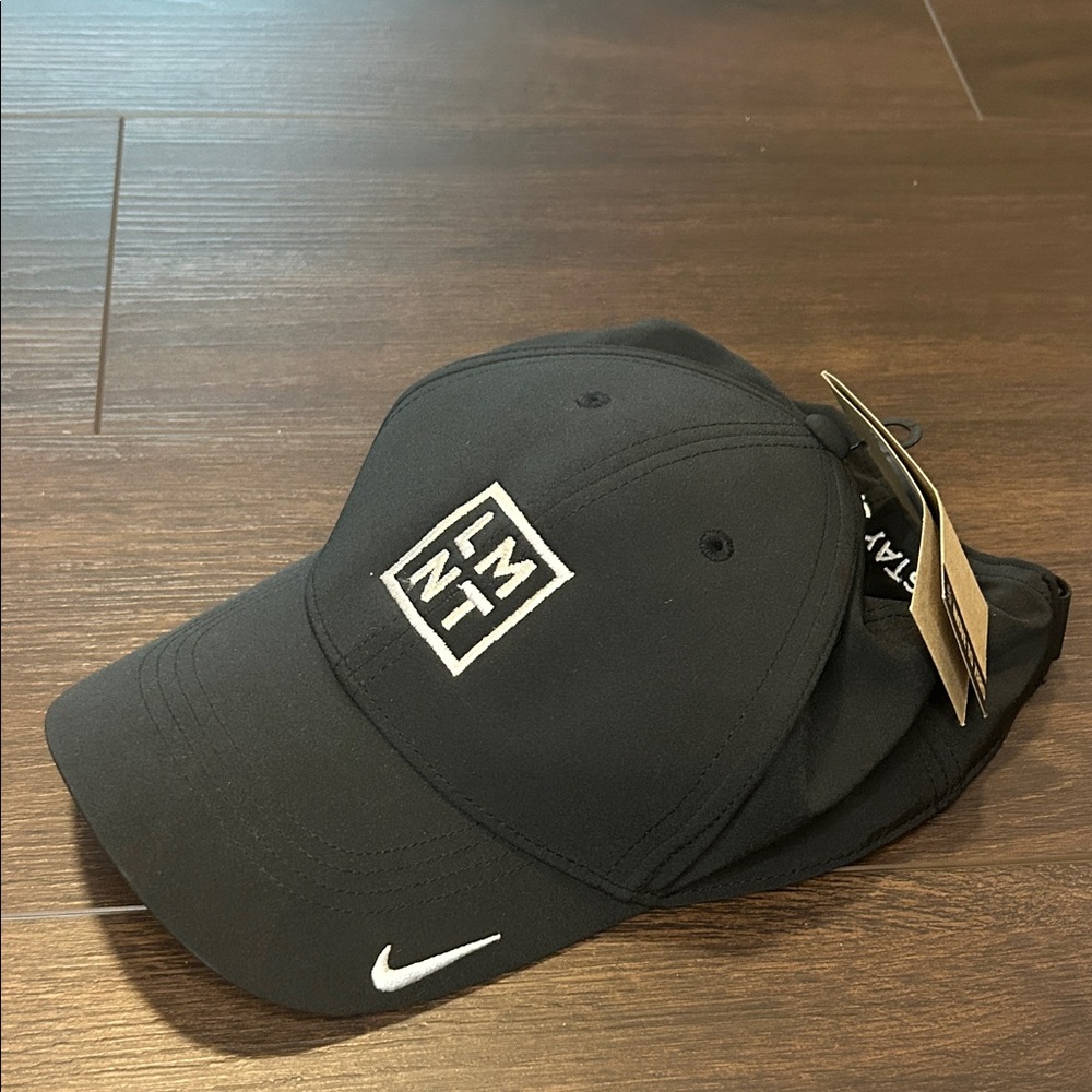 Nike Black LMNT Logo Cap